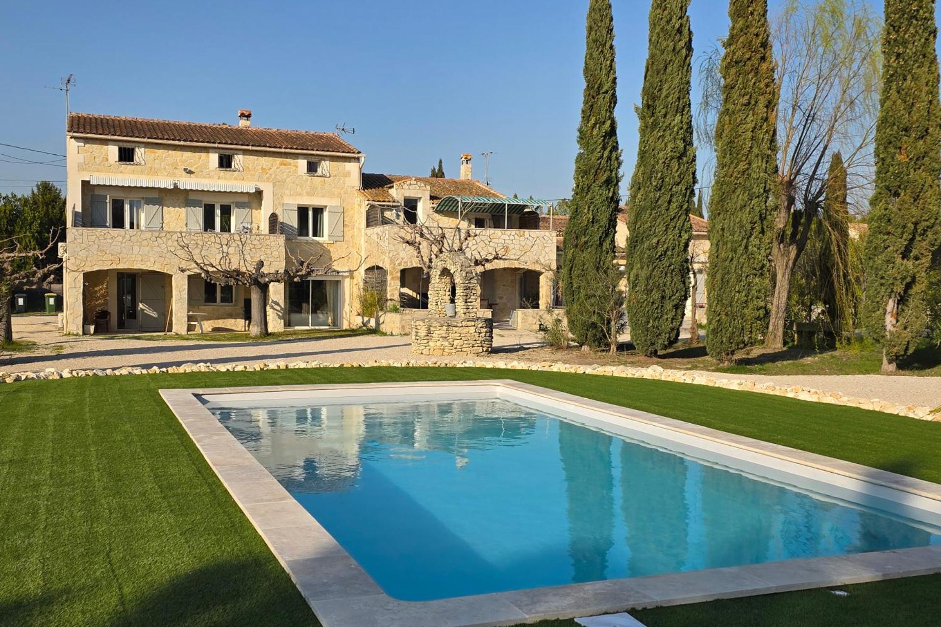 Locations Des Alpilles Apartment Saint-Rémy-de-Provence Exterior photo