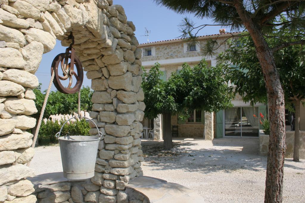 Locations Des Alpilles Apartment Saint-Rémy-de-Provence Room photo